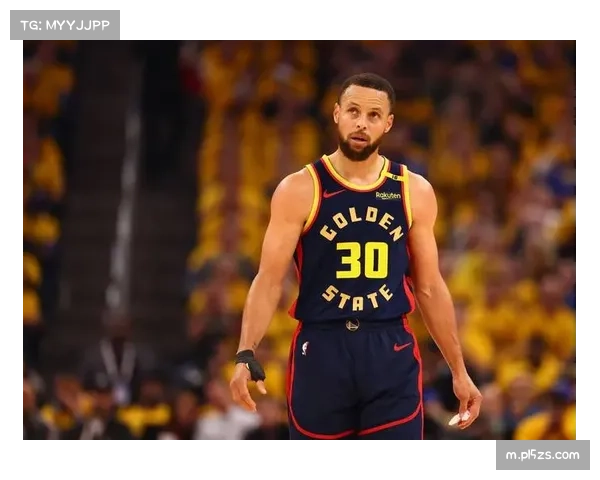 科尔赞勇士四天三赛表现 跨越三城取得两胜